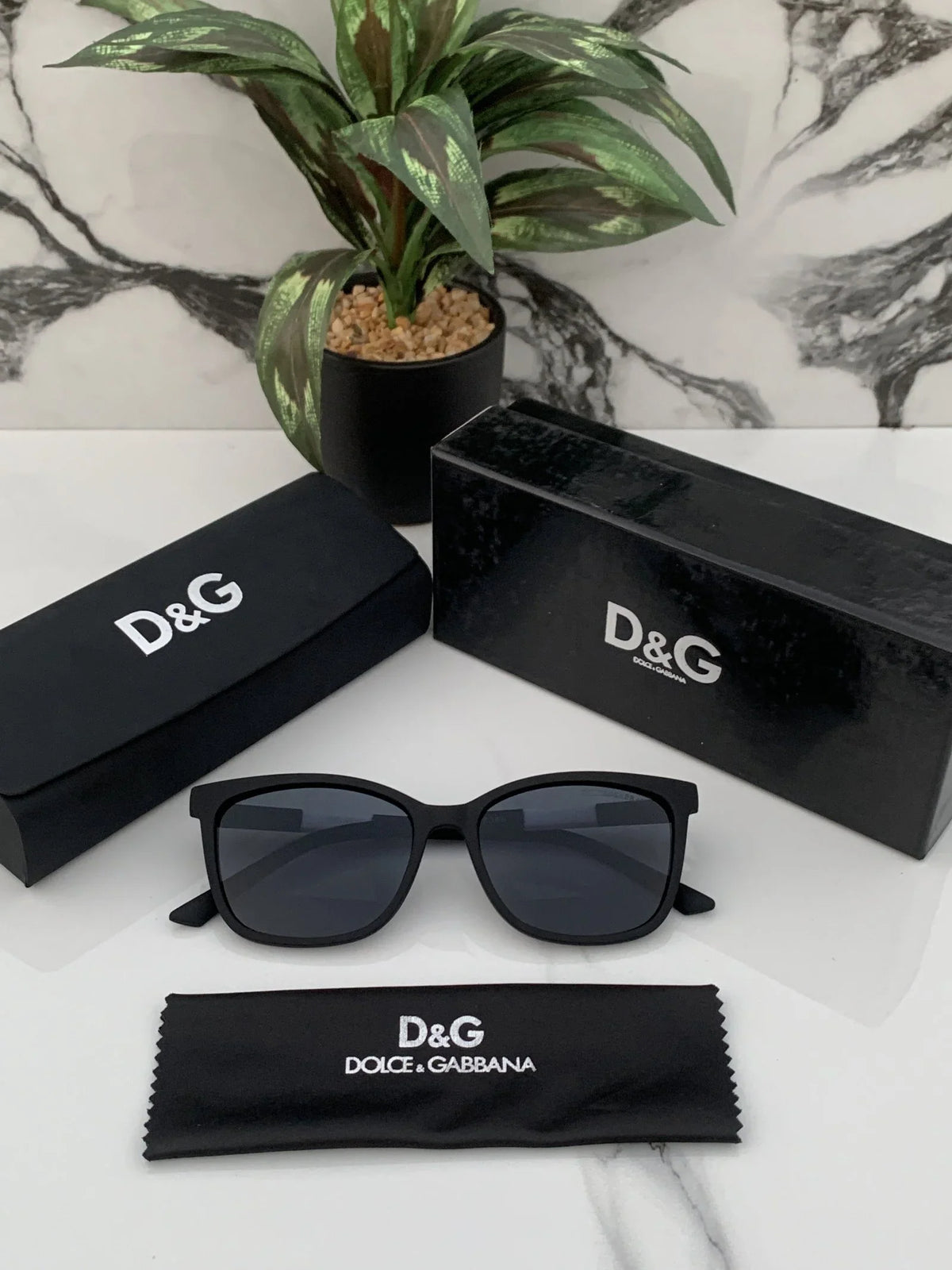 Branded D_&G Full Black Sunglasses