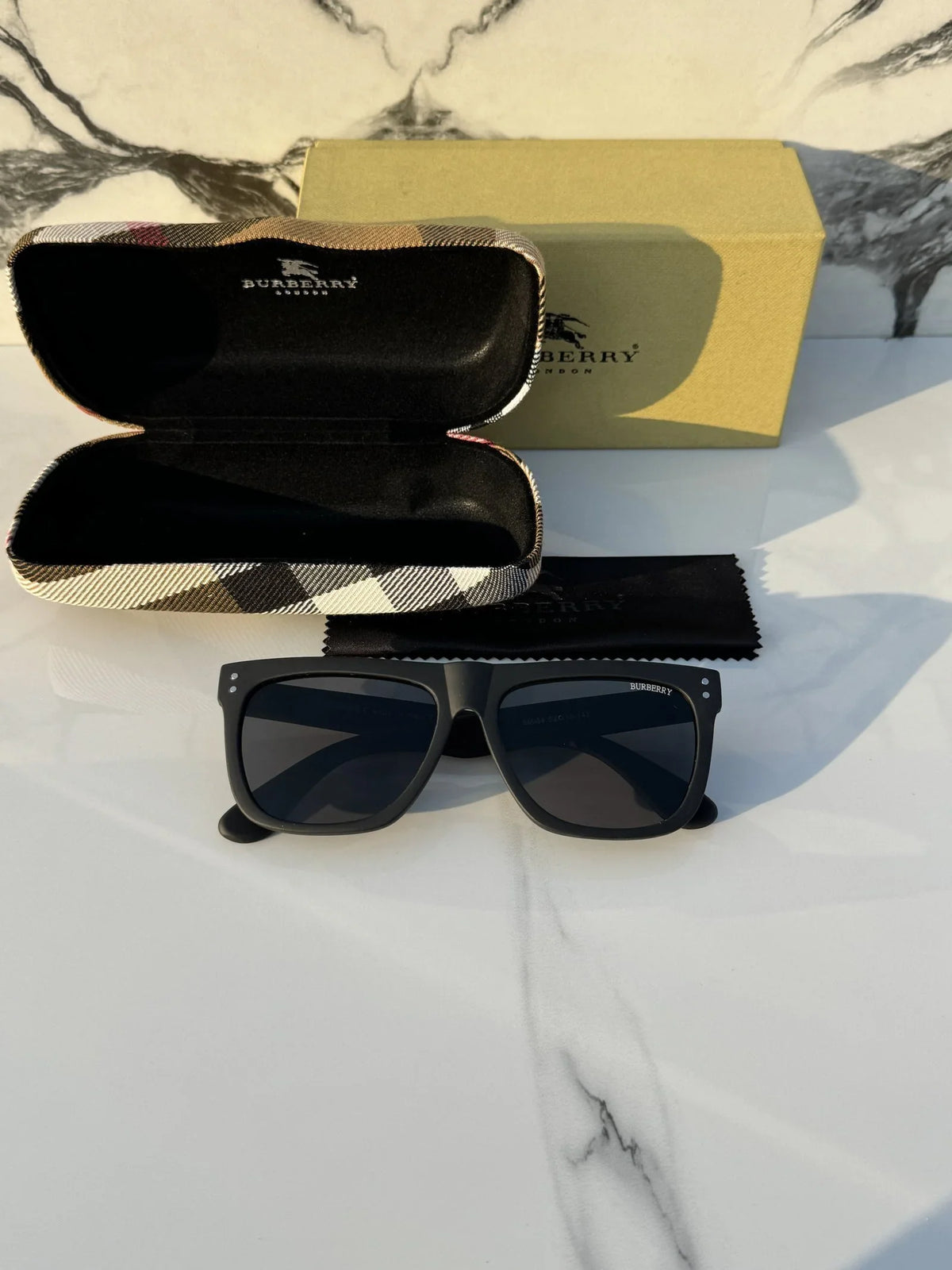 Branded BUR_BERY Full Black Sunglasses (With Original Kit)